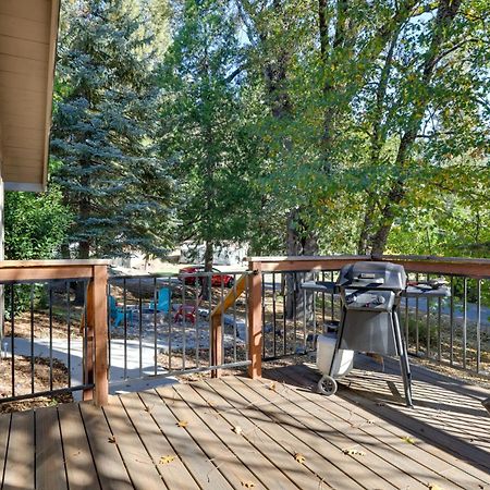 Sherwood Forest Cabin With Deck And Fire Pit! Twain Harte Eksteriør billede
